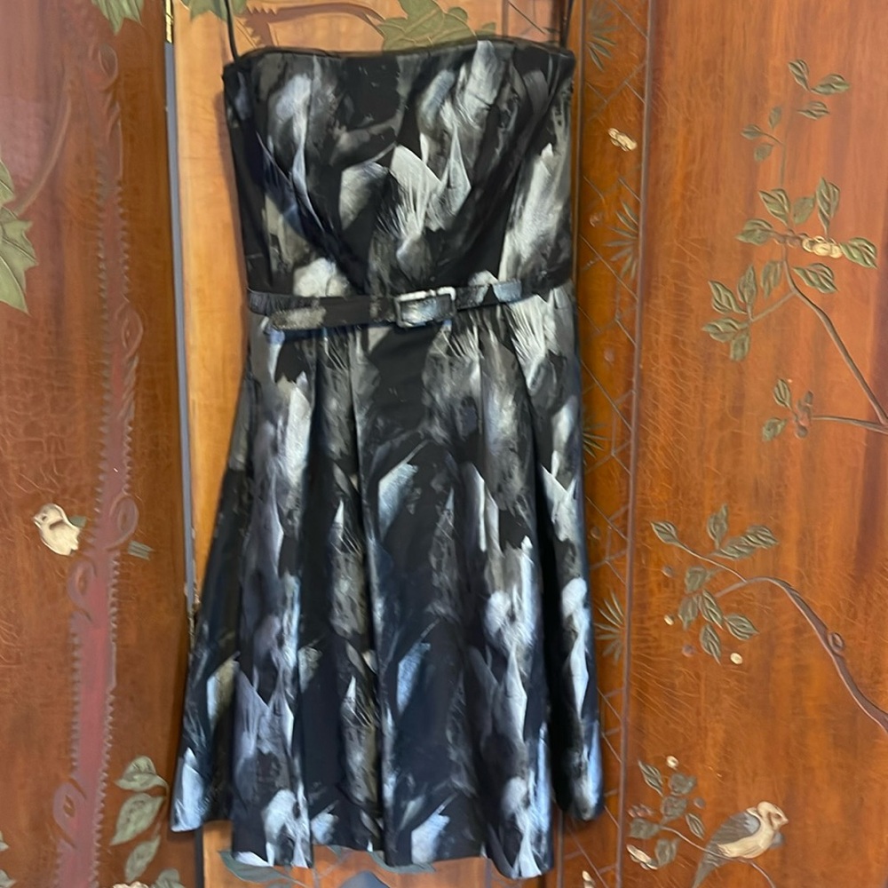 White House Black Market strapless belted dress